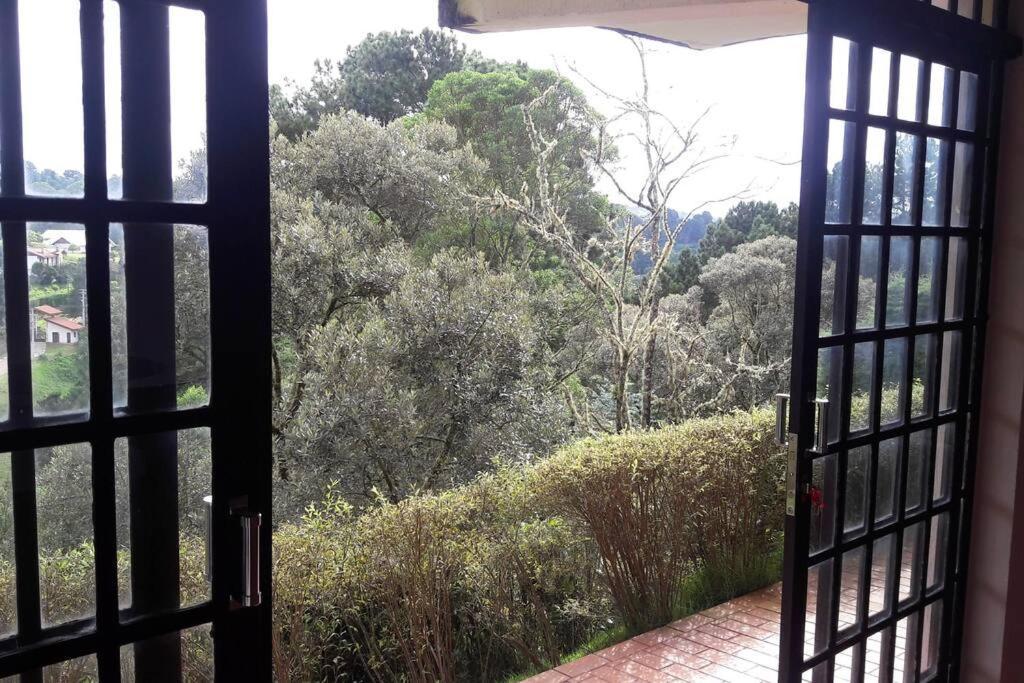 Casa E Vista Privilegiadas No Alto Do Capivari Campos do Jordão エクステリア 写真