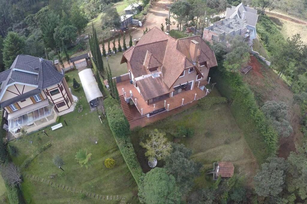 Casa E Vista Privilegiadas No Alto Do Capivari Campos do Jordão エクステリア 写真