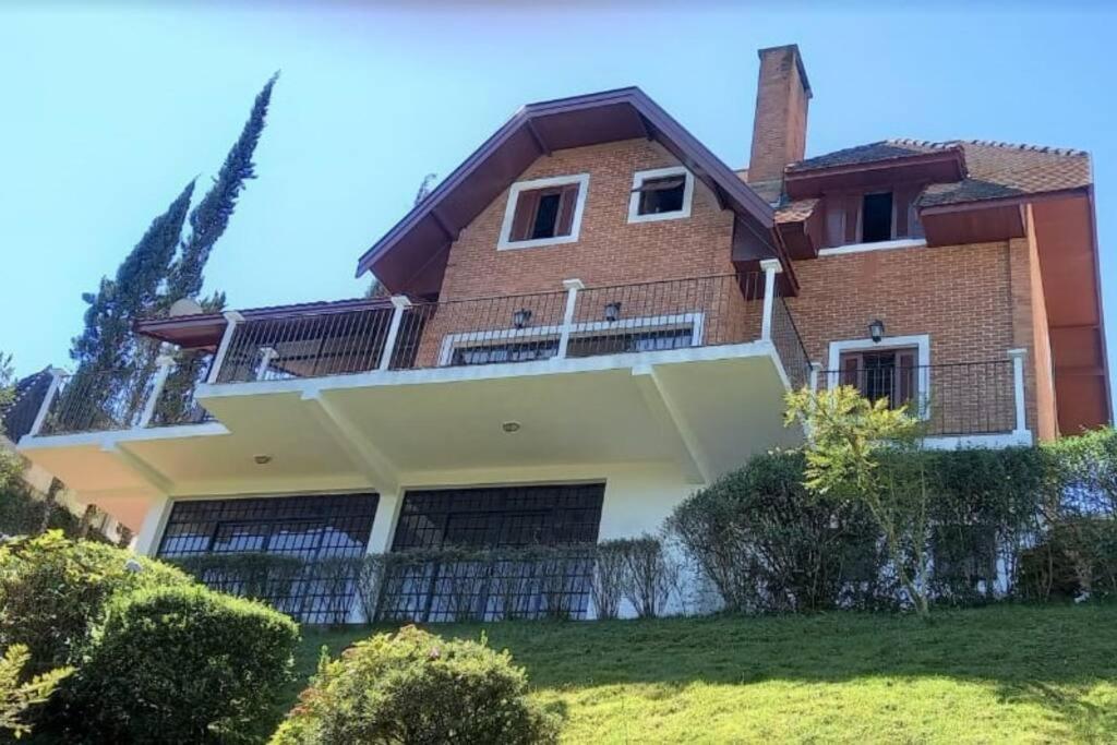 Casa E Vista Privilegiadas No Alto Do Capivari Campos do Jordão エクステリア 写真